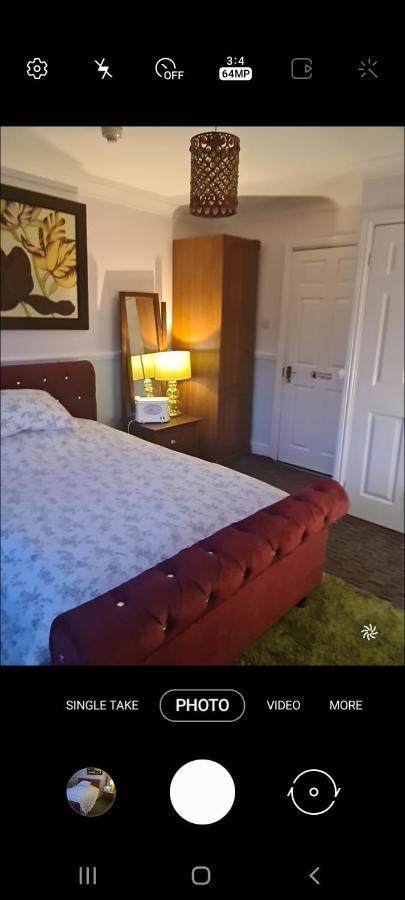 Parc Lodge Guesthouse Бридженд Экстерьер фото